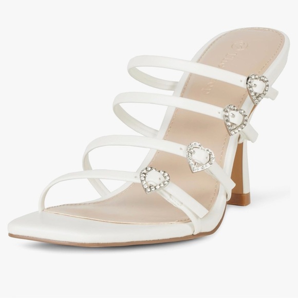 The Drop Shoes - The Drop Women's Naomi Strappy Buckle Heeled Sandal